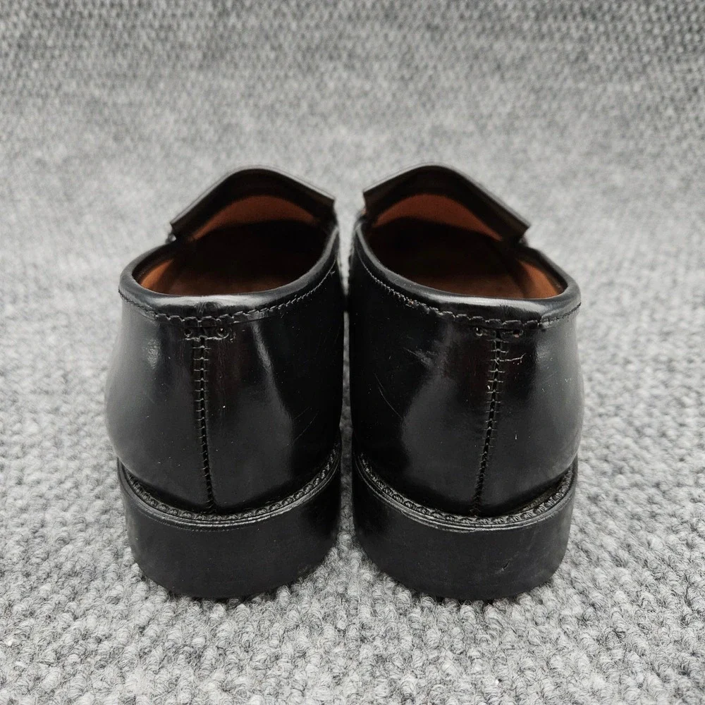 G.H. Bass Men's 9 Black Loafers Weejuns Kiltie Bit Moccasin Dress Shoes Classic